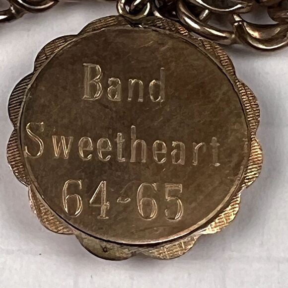 Vtg Kaco Signed 20g,12K Gold GF Bracelet Band Sweetheart Treble Clef 2 Pearls - Picture 3 of 9